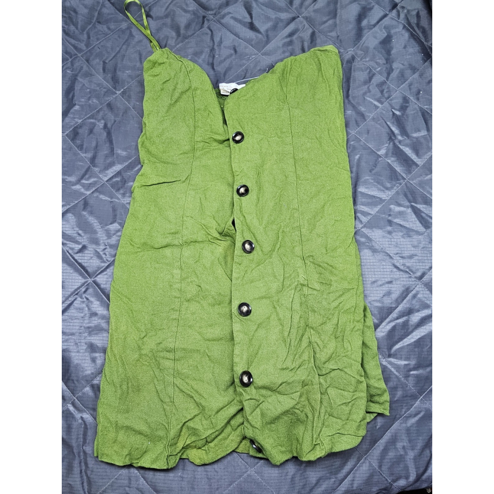 Monteau Los Angeles Green Smocked Boho Top Women’s XS Off Shoulder Button Front